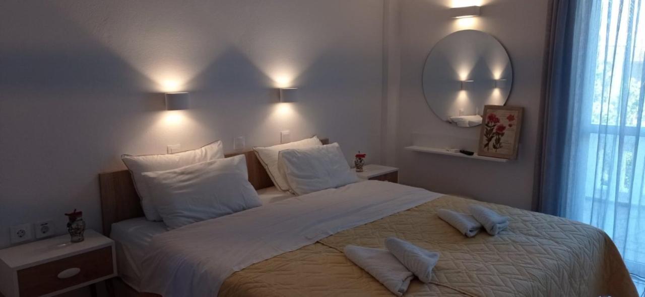 Afroditi Hotel Плакиас Экстерьер фото