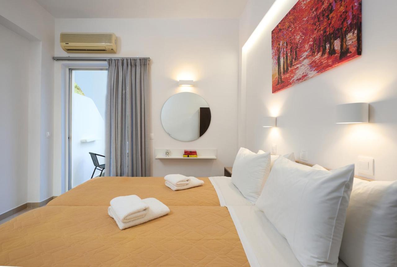 Afroditi Hotel Плакиас Экстерьер фото